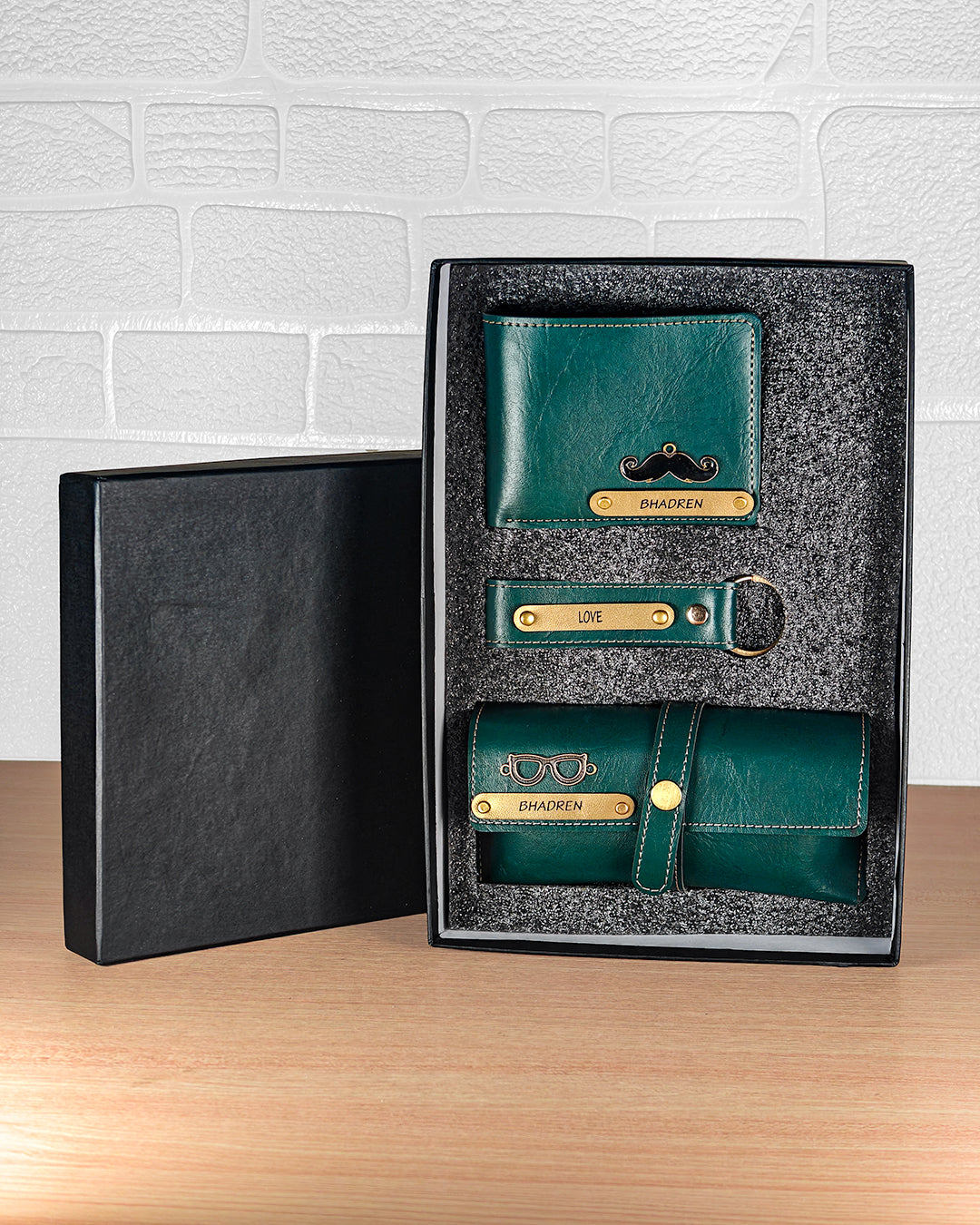 Personalized Men’s 3-in-1 Combo Set