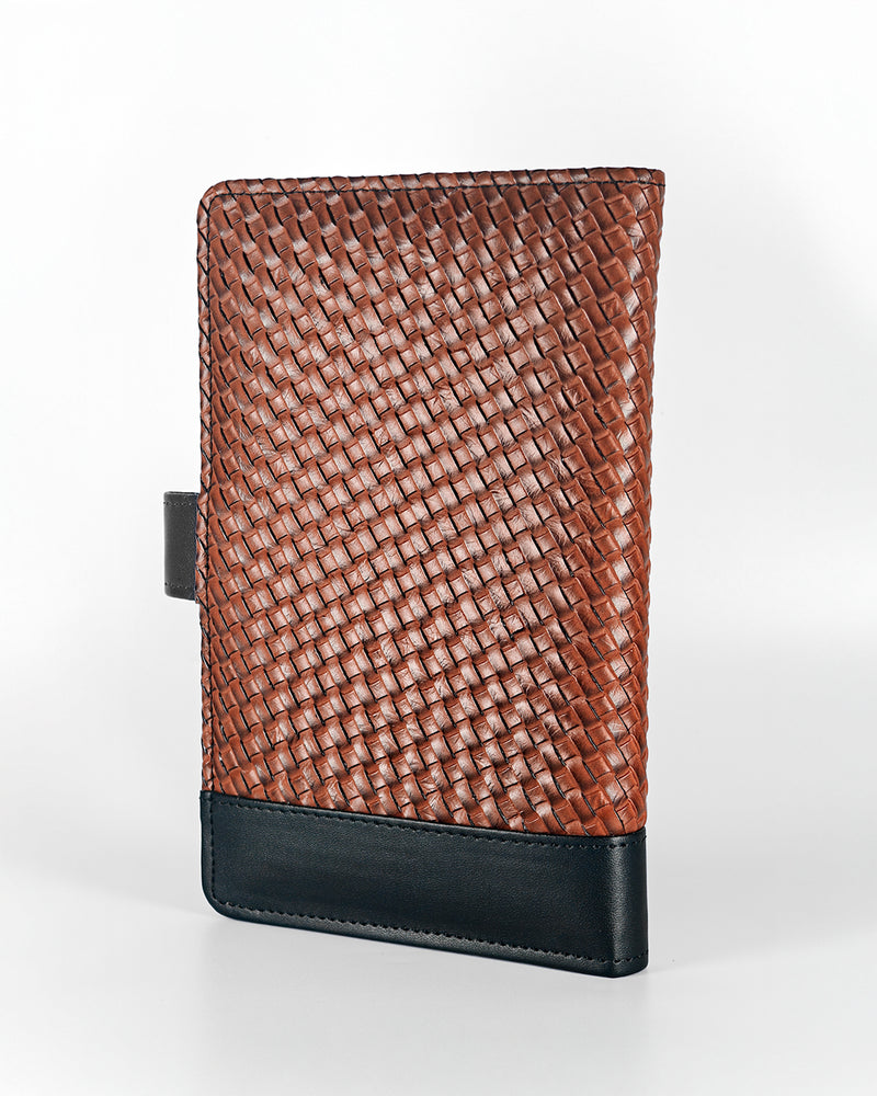 Peacan & Umber Weave Texture Travel Organizer