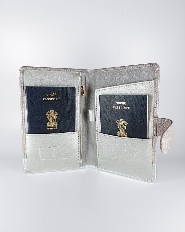Silverback Genuine Leather Travel Wallet