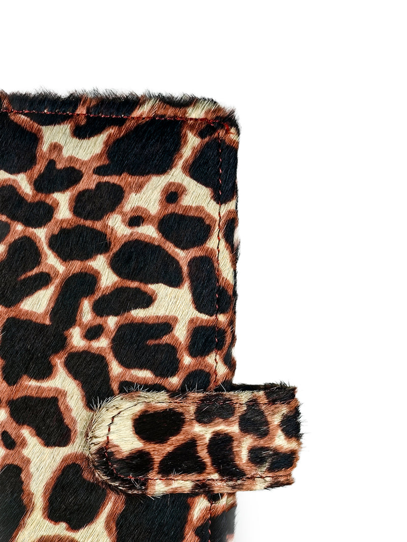 Travel wallet genuine leather by TPC Gifts