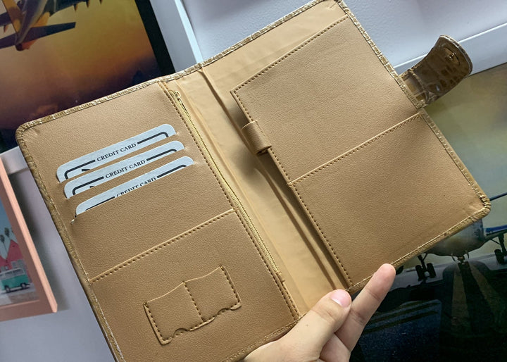 Inside view of Travel Wallet TPC Gifts Buff Cream