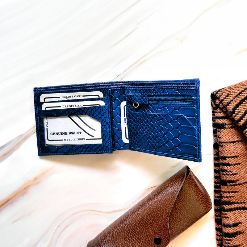 Personalized Men’s Textured Blue Wallet with Free Charm  by TPC Gifts inside view