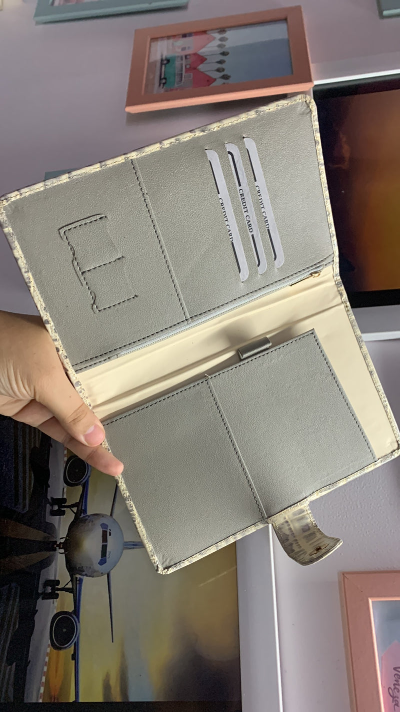 Inside view of Travel Wallet TPC Gifts taupe