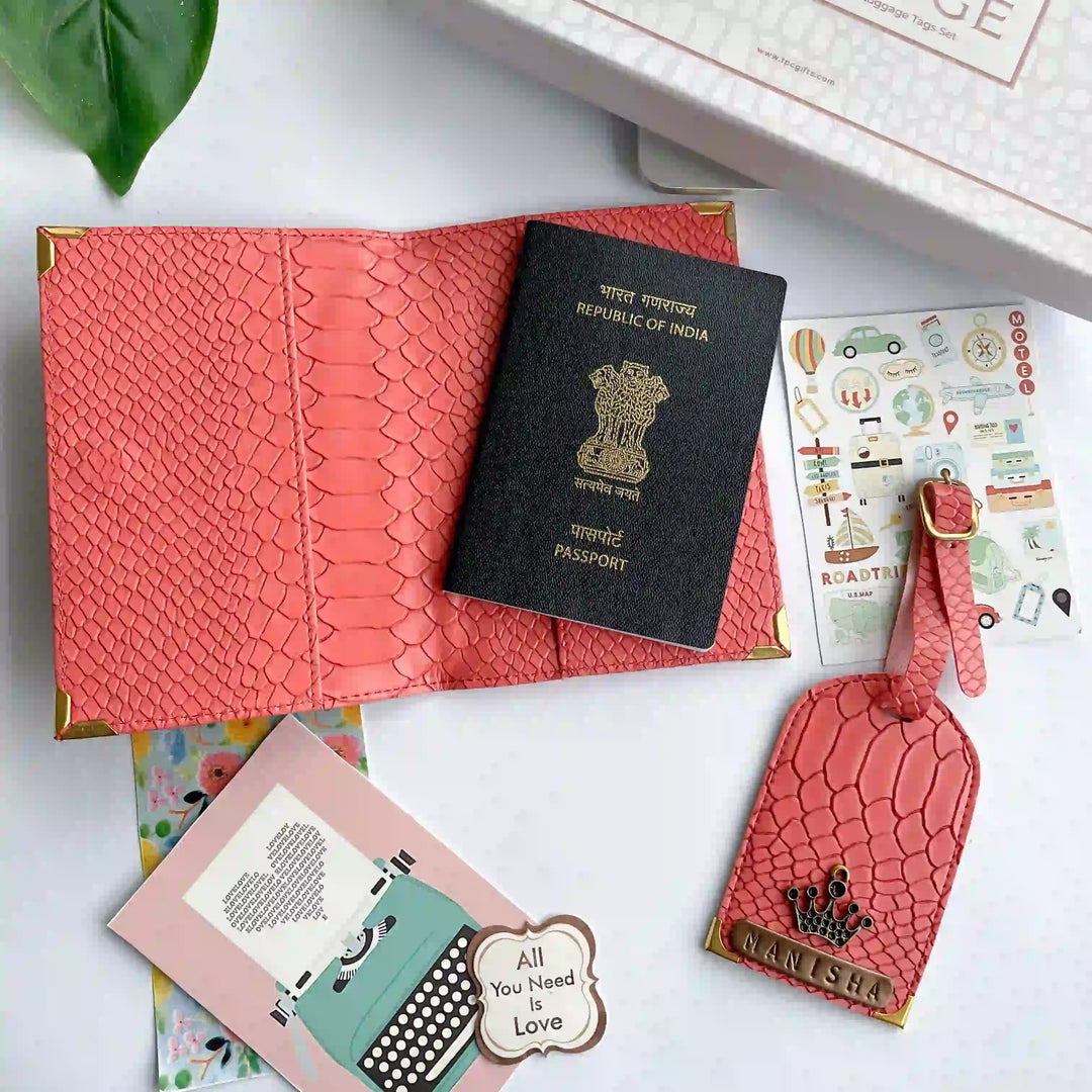 Inside view Snake Texture Passport Cover &amp; Luggage Tag