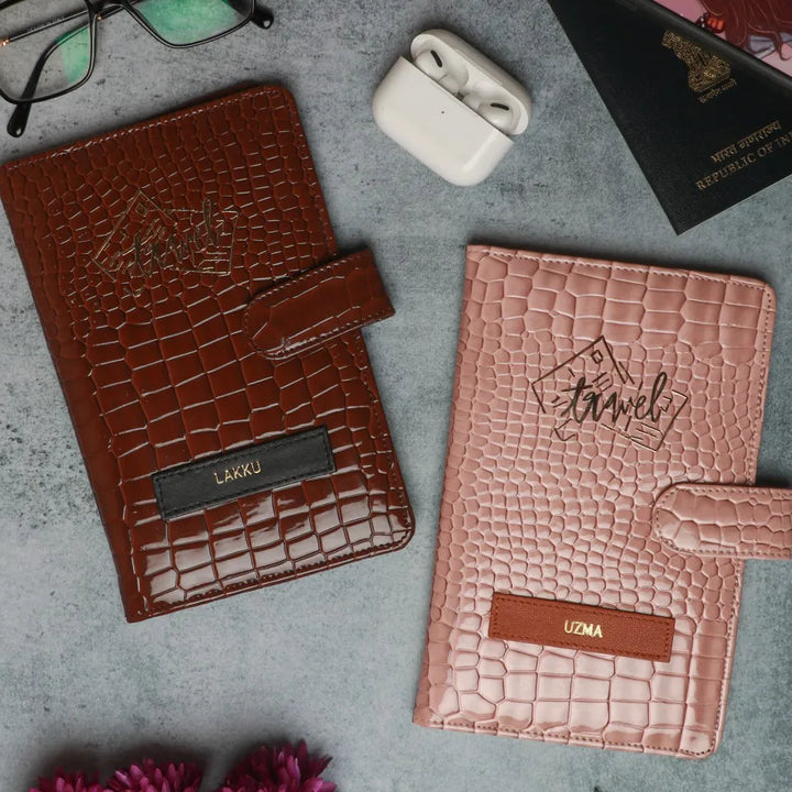 TPC Gifts |  Croc &amp; Dark Brown Croc Travel Organizer couple from TPC Gifts