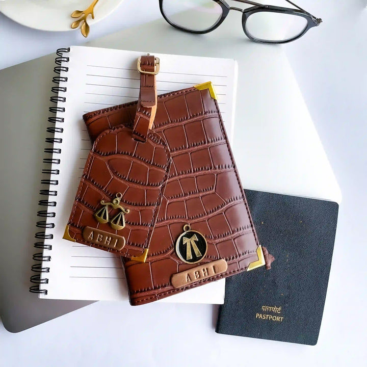 Croc Texture Passport Cover &amp; Luggage Tag - TPC Gifts