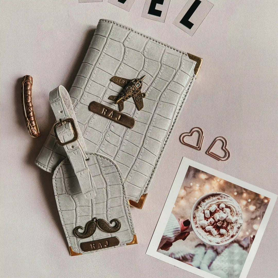 Croc Texture Passport Cover &amp; Luggage Tag - TPC Gifts