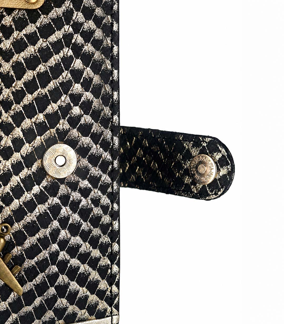 Still Iconic Travel Wallet