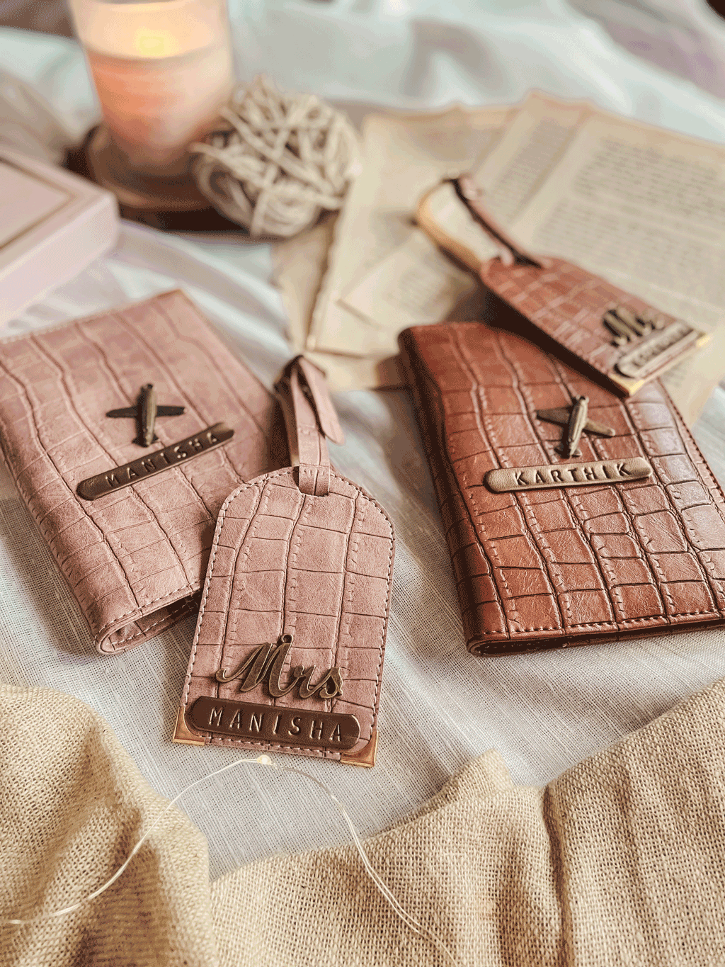 Croco Couple Passport Cover &amp; Luggage Tag