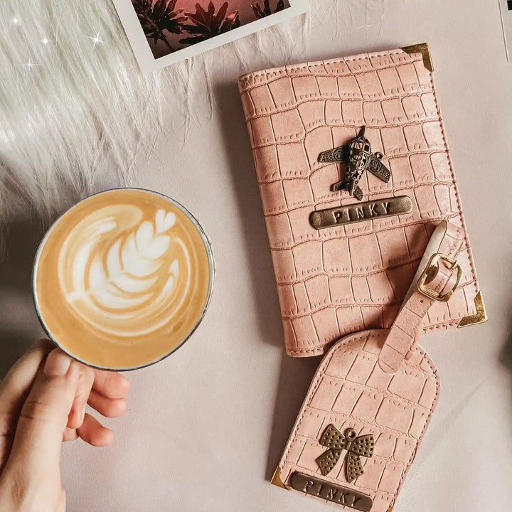 Croc Texture Passport Cover &amp; Luggage Tag - TPC Gifts