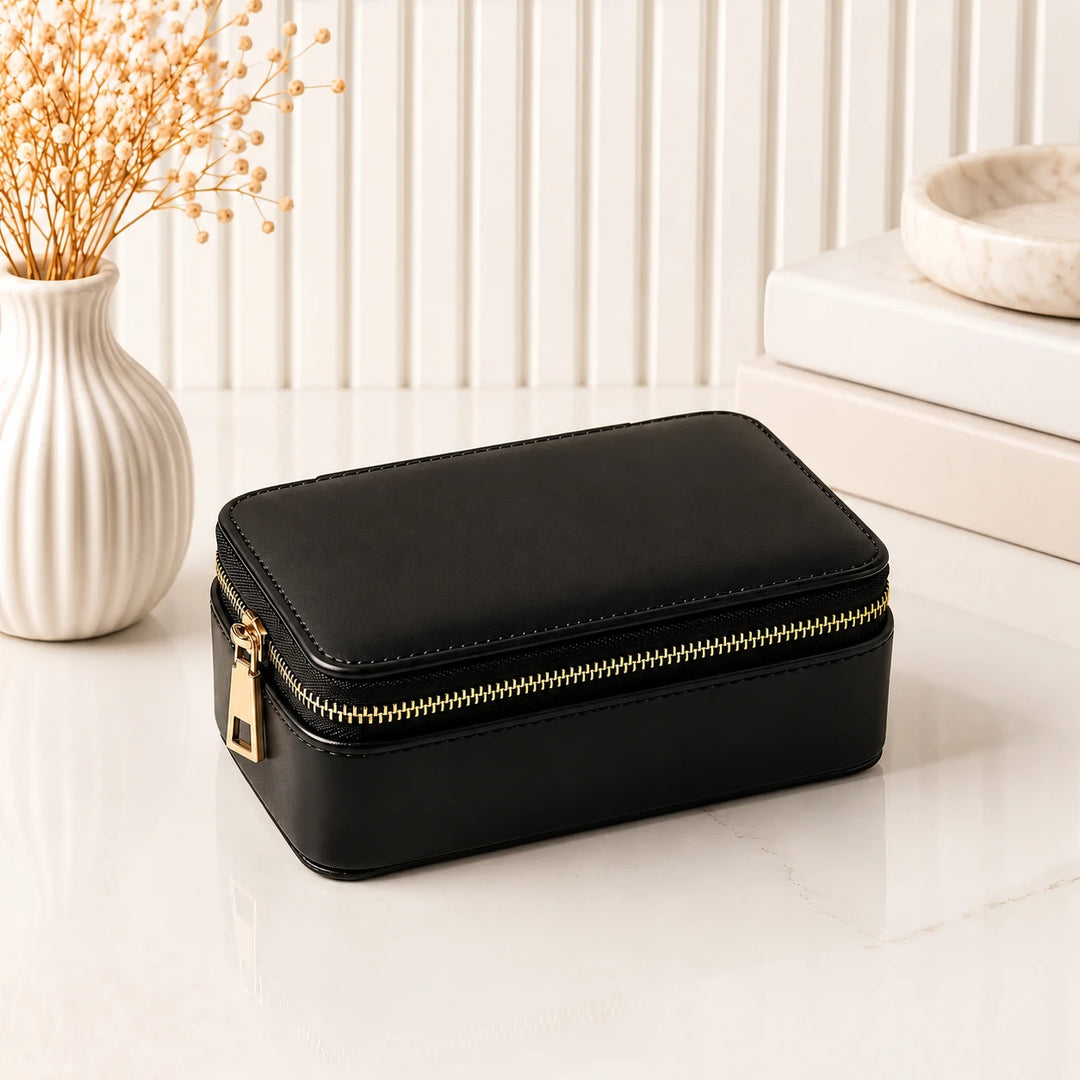 The Duo Watch Case – 2 Watch Travel Organiser in Vegan Leather, Gold Zip &amp; Removable Pillows