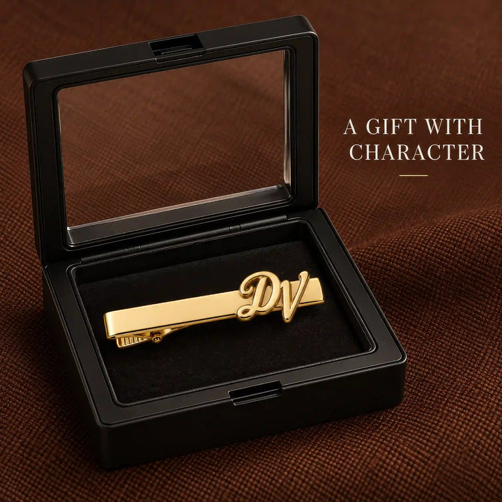 Personalised gold tone script two initial tie pin — gift presentation