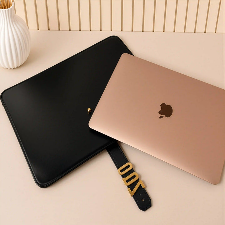 The Letter Laptop Sleeve – Personalised Laptop Sleeve with Gold Letters, Vegan Leather | All Sizes