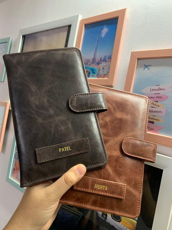 Mocha Vintage &amp; Almond Vintage Couple Travel Organizers
