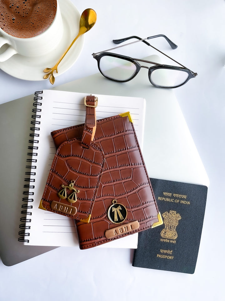 Croc Texture Passport Cover &amp; Luggage Tag